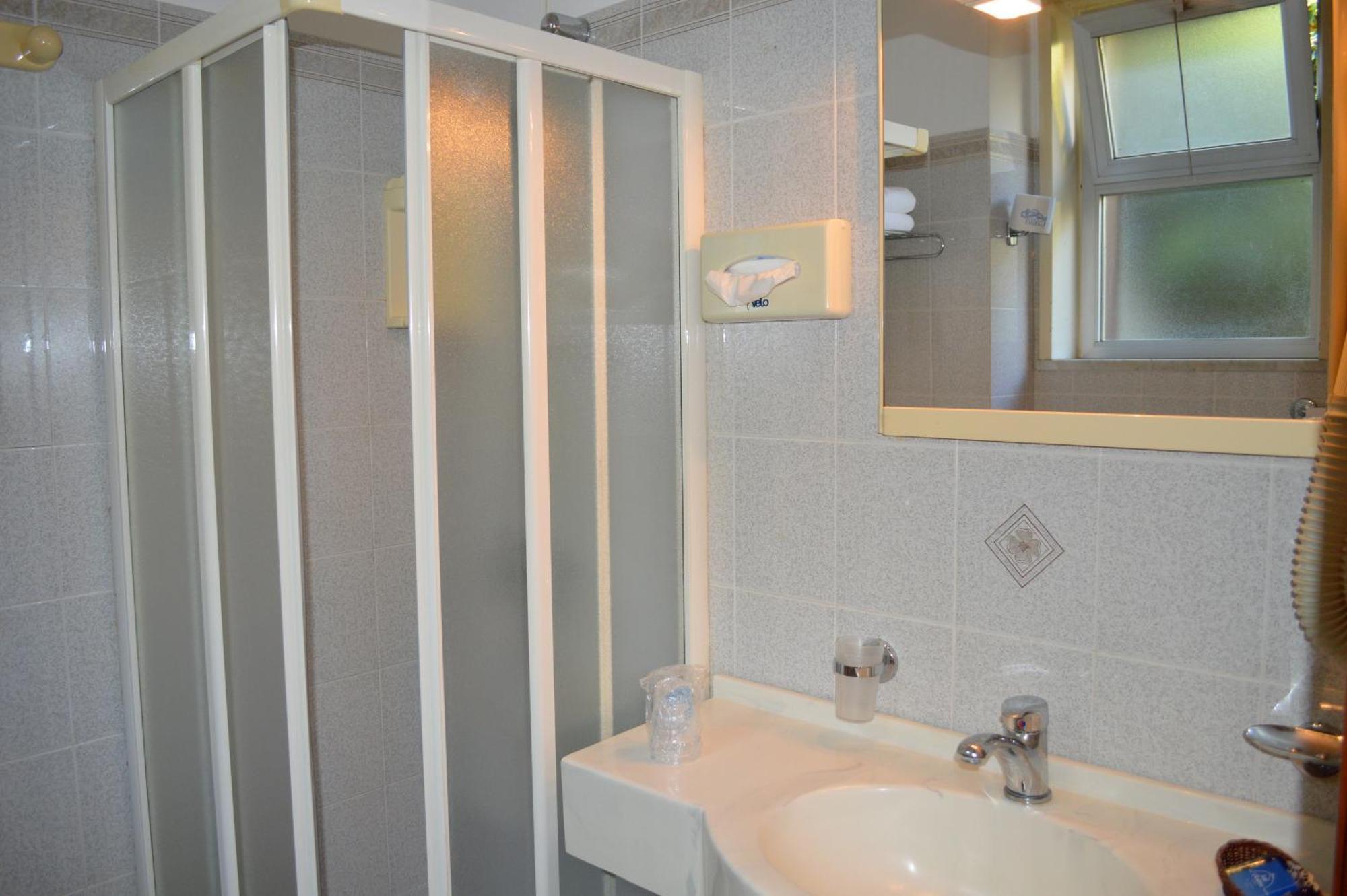Hotel Redebora 토레그로타 객실 사진